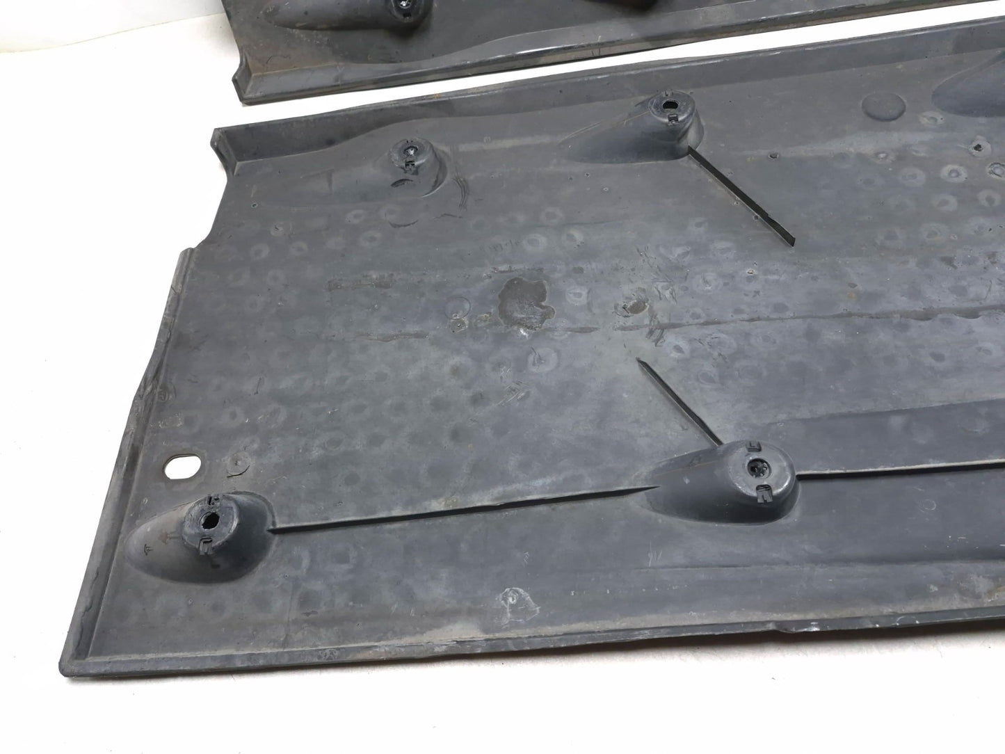 2011 Volkswagen Tiguan Se Underbody Shield Guard Panel Left & Right Pair OEM