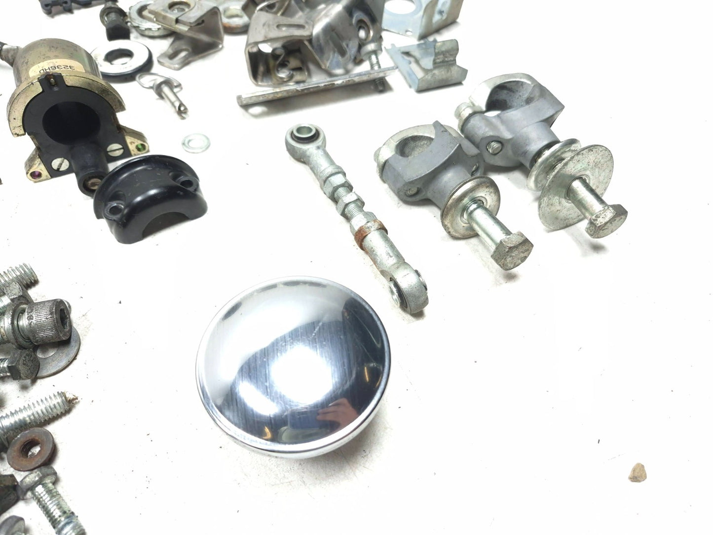 1999-2006 Harley Road King Electra Glide Hardware Bolts Brackets Mounts Lot