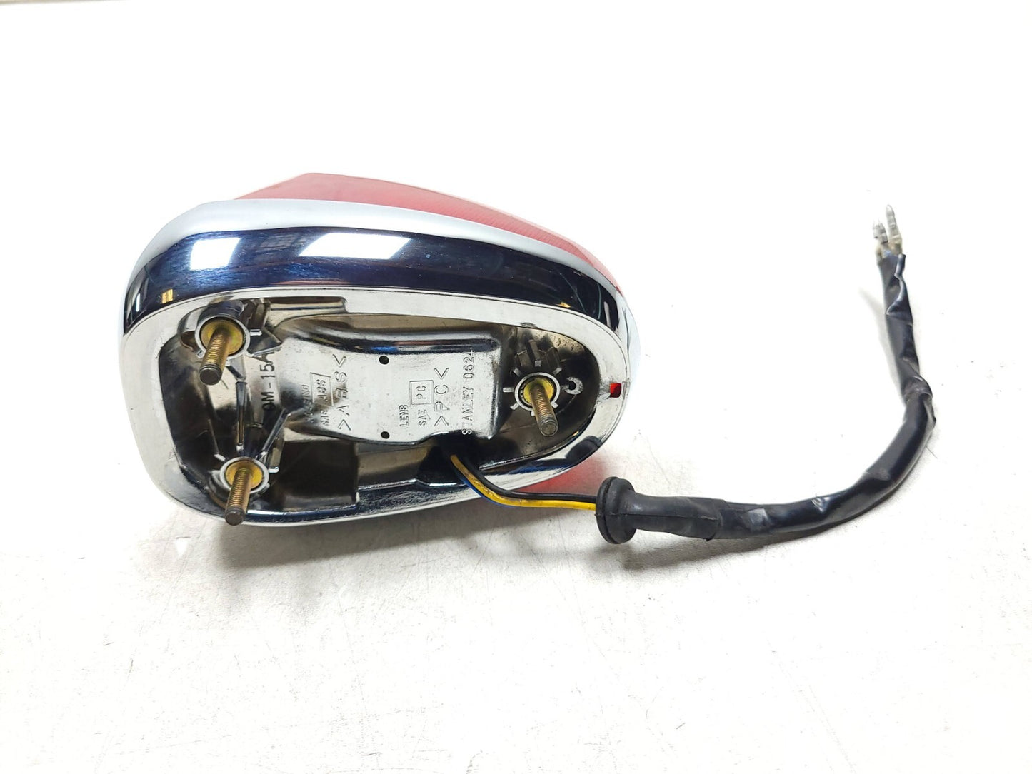 98 - 10 Yamaha V Star 650 Xvs650 Classic Tail Brake Light Lamp OEM