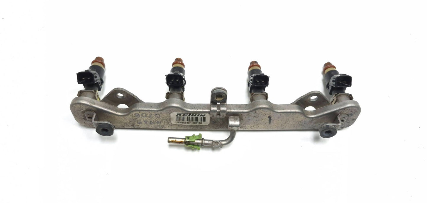 2009 Honda Civic Fuel Rail W/ Injector OEM