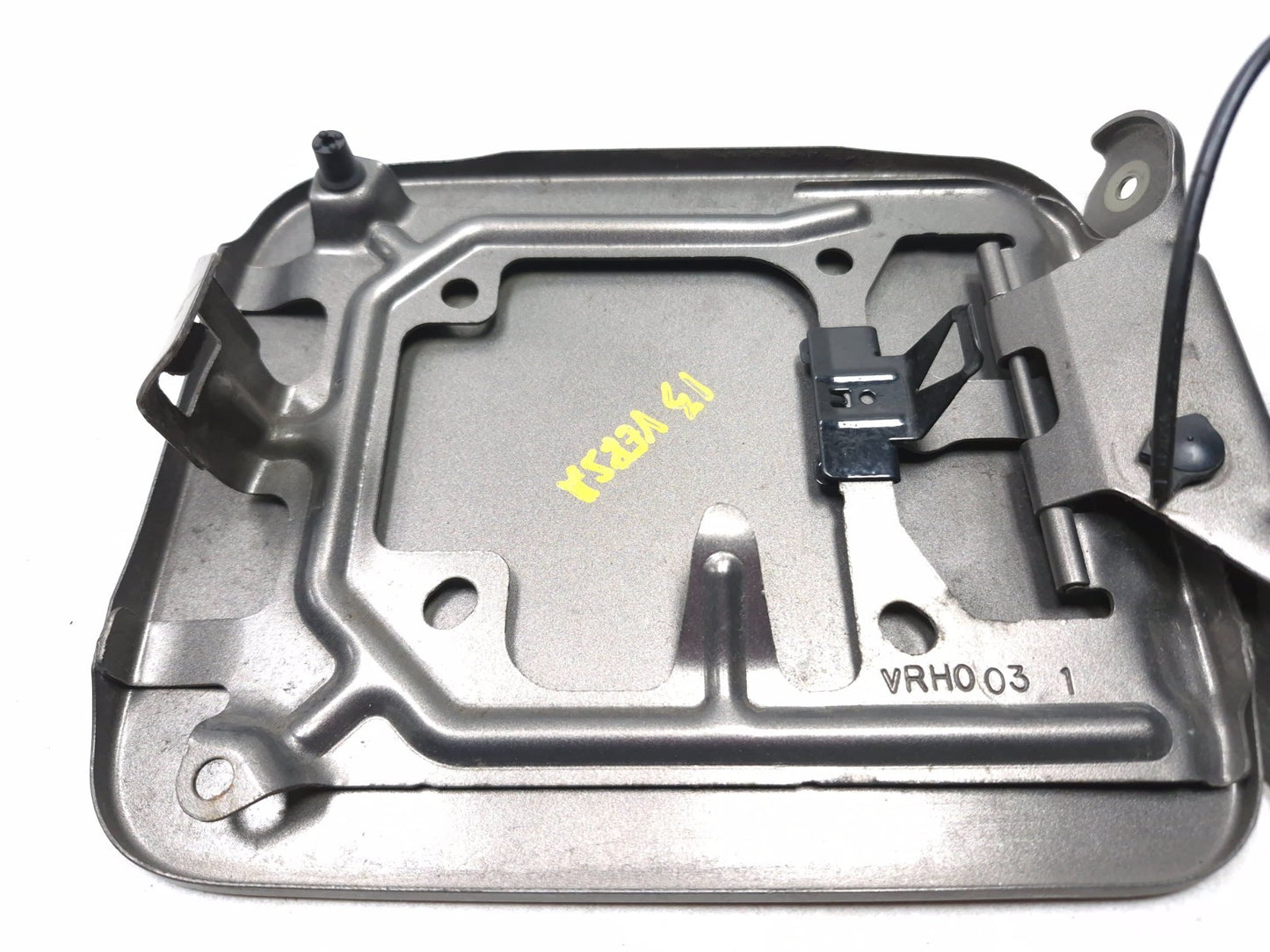 2013 Nissan Versa Sdn Fuel Tank Door Lid W/ Gas Cap OEM 95k