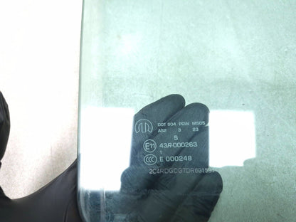 2013 Dodge Grand Caravan Front Door Window Glass Right Passenger Side Oem✅
