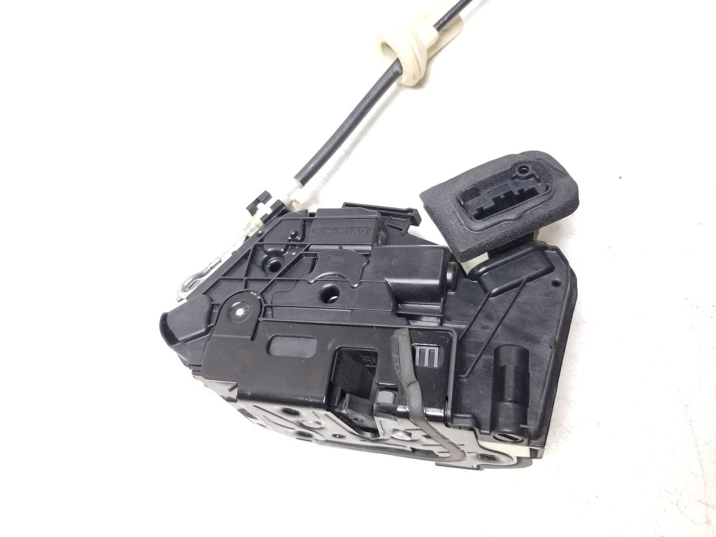 2010 - 2014 VW Golf GTI Door Lock Actuator Front Passenger Side Right OEM