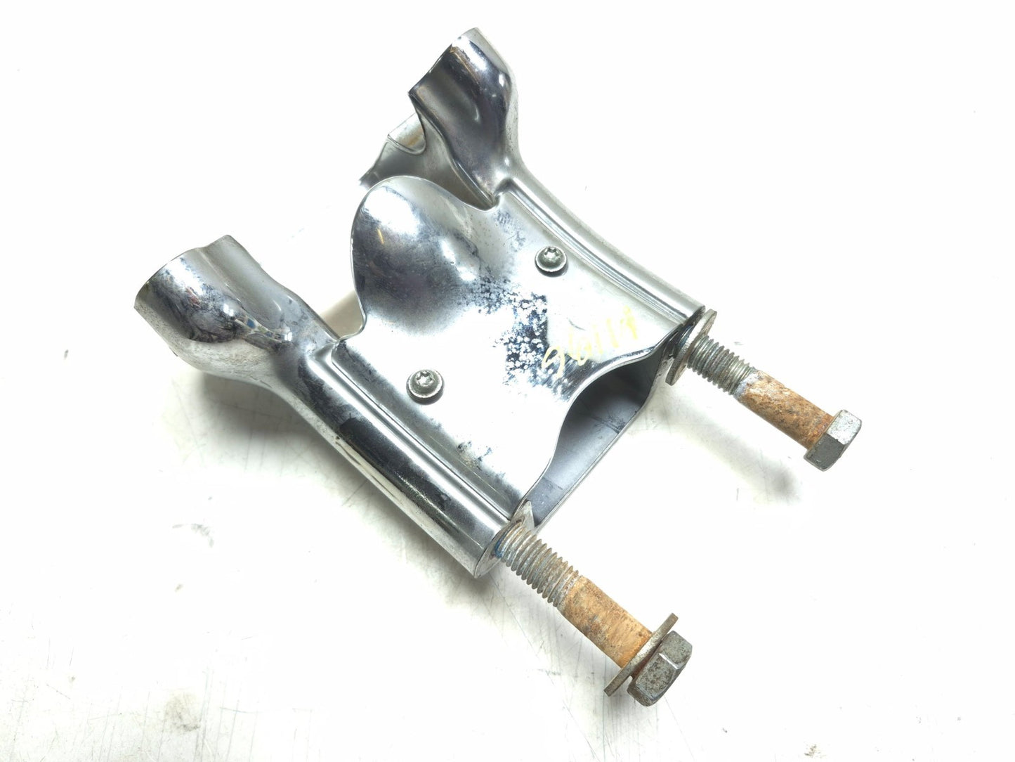 2004 Harley-davidson Sportster Xl883 Custom Handlebar Riser Clamp OEM