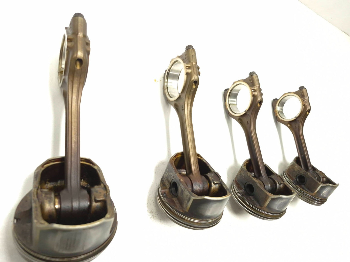 2010 Dodge Caliber Piston & Connecting Rod 2.0l 4pcs Size: Std OEM