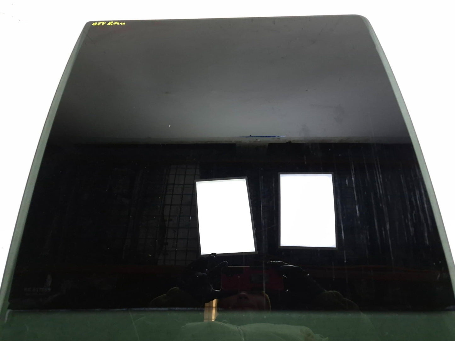 2008 Lincoln Navigator Rear Door Window Glass Passenger Side Right OEM