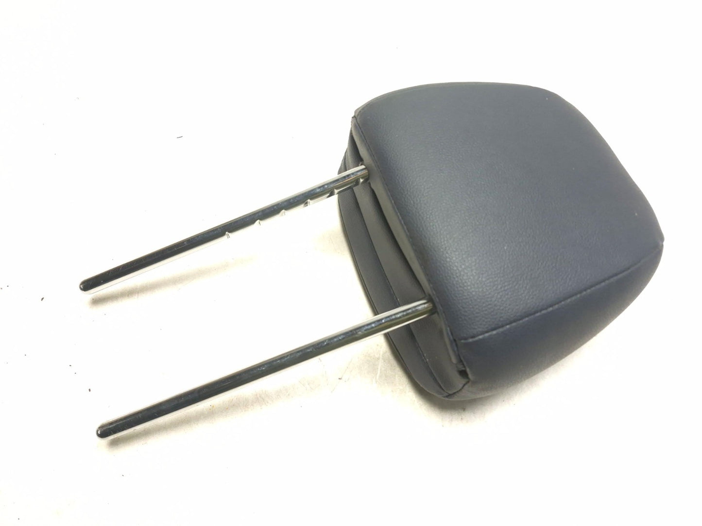2014 Hyundai Elantra Gt Front Passenger Seat Headrest OEM