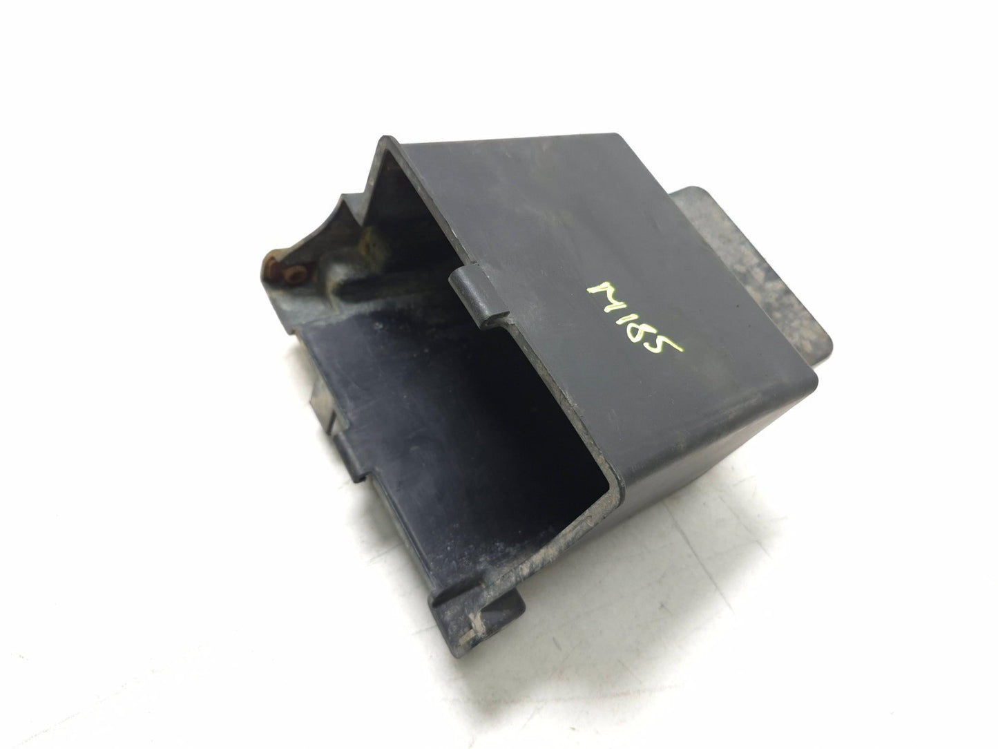 1991 Yamaha Fzr600r Battery Tray Holder OEM