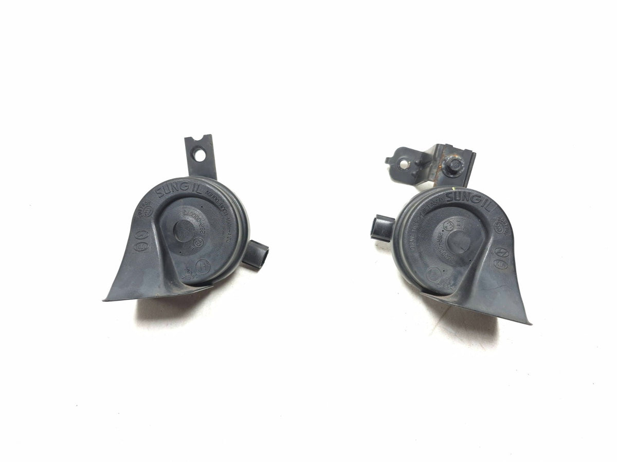2015 Kia Optima Horn Signal High & Low 966102t100 OEM