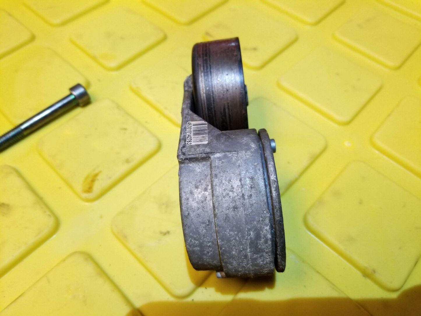 13 - 16 Nissan Sentra Belt Tensioner 1.8l OEM
