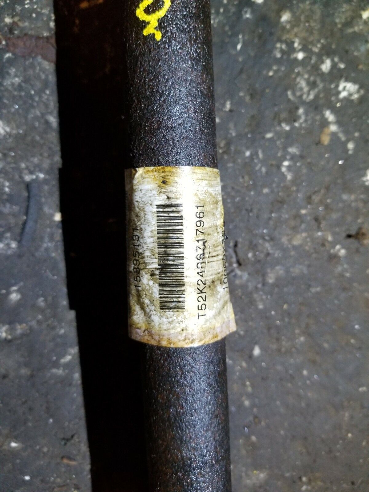 2004 - 2009 Cadillac SRX Axle Shaft Rear Driver Side Left OEM