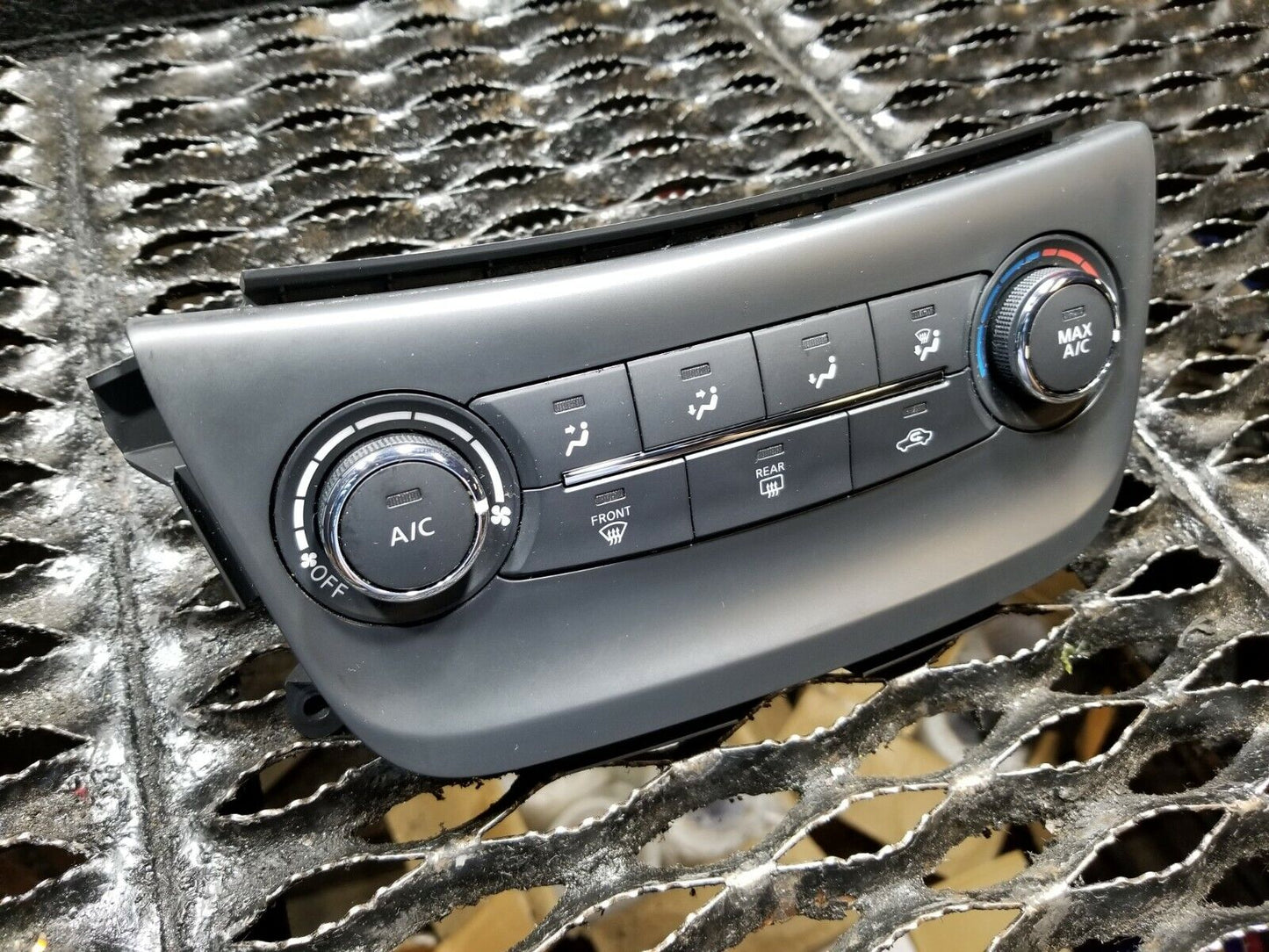 16 17 18 Nissan Sentra Climate Control Temperature A/c Heater Switch OEM 40k