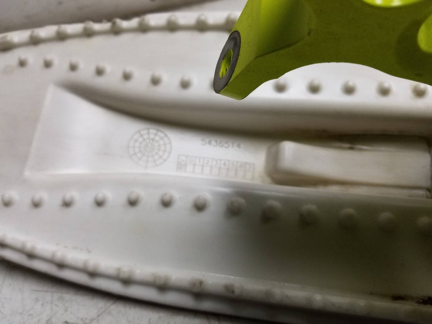 19-21 Polaris 850 Indy Xc 129 Pro Steering Ski Pair Oem✅