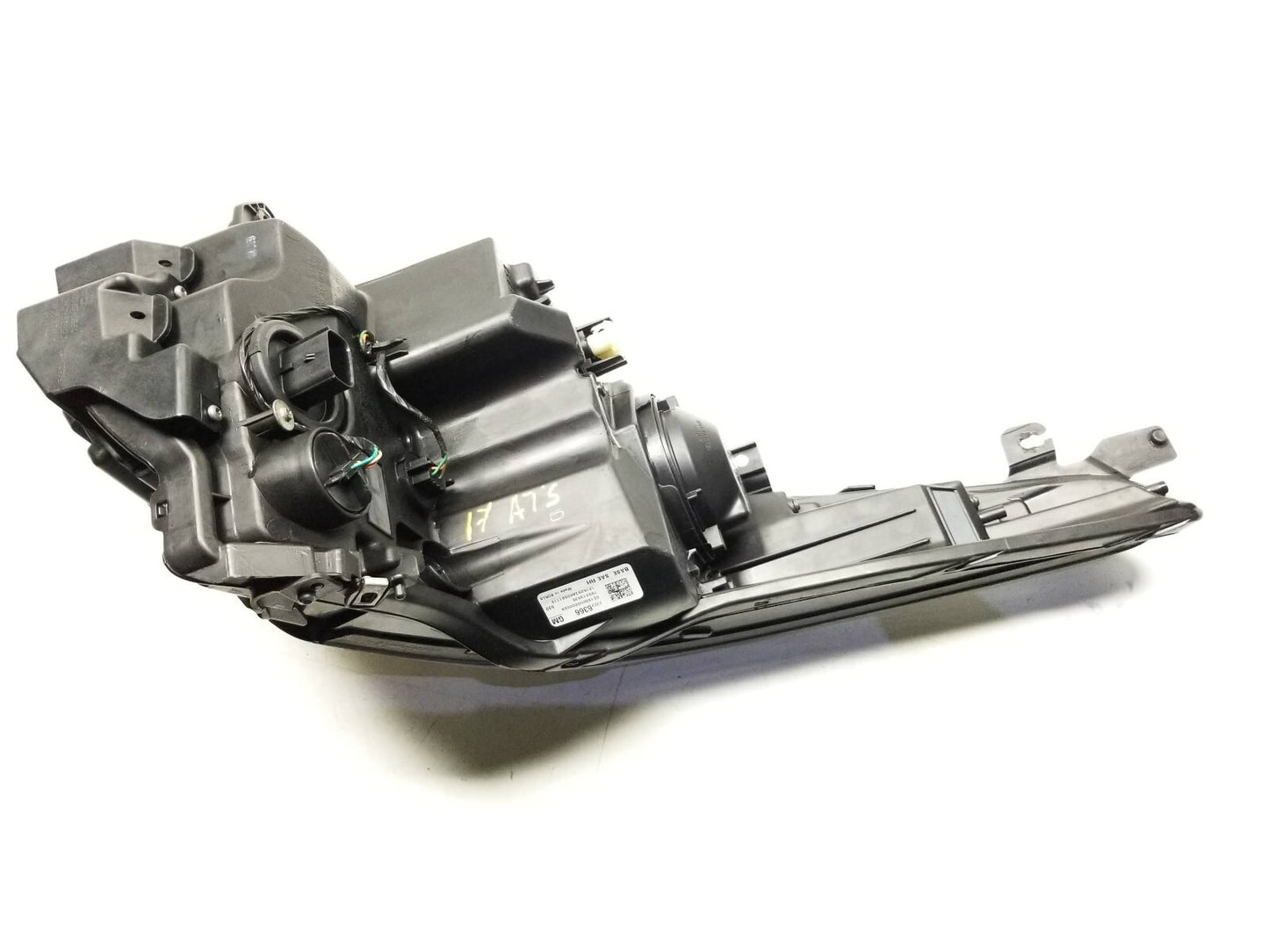 2017 Cadillac Ats Headlight Right Passenger Side OEM