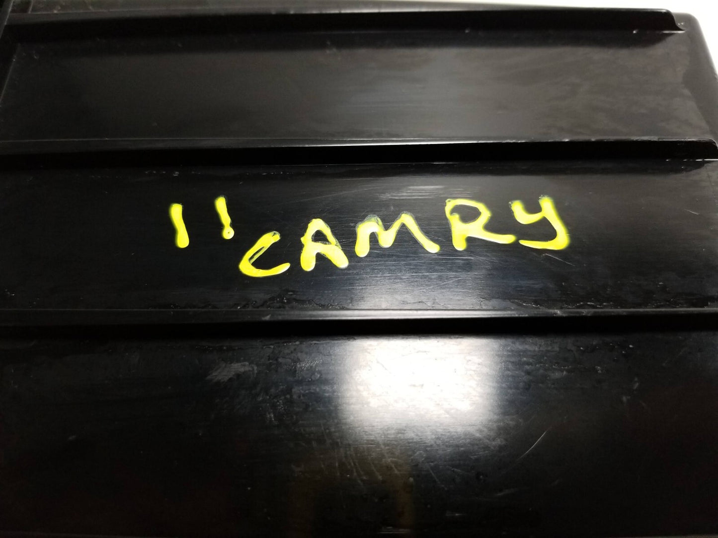 2007 - 2011 Toyota Camry Center Console Storage Compartment Cubby OEM