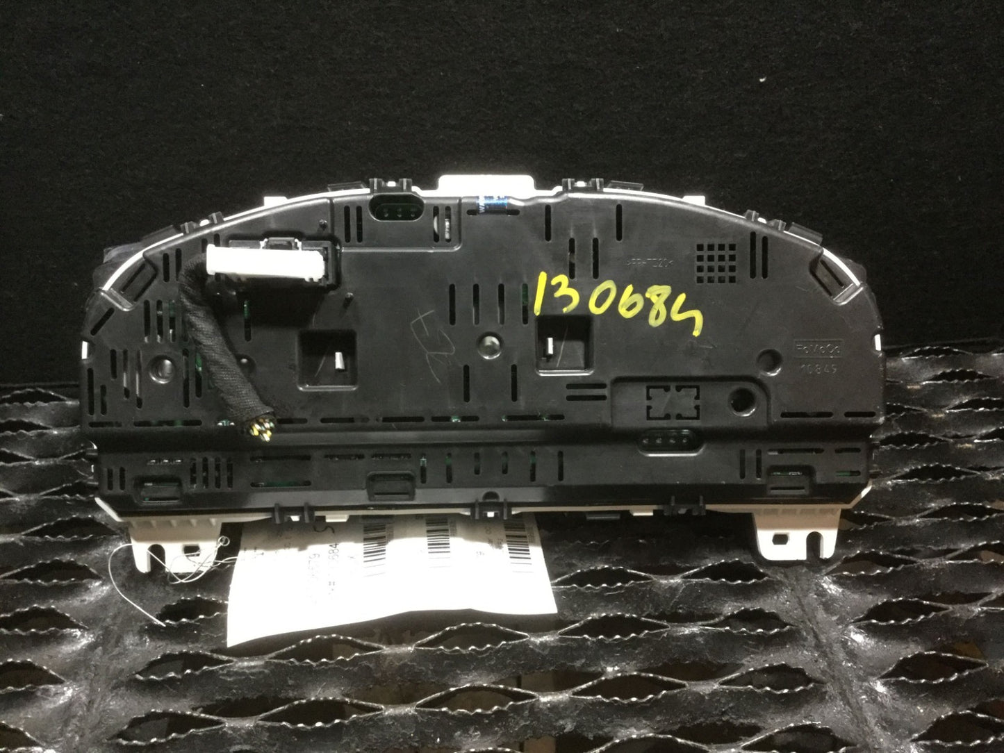 2011 Lincoln MKS Speedometer Instrument Cluster Dash Panel Gauge OEM N53