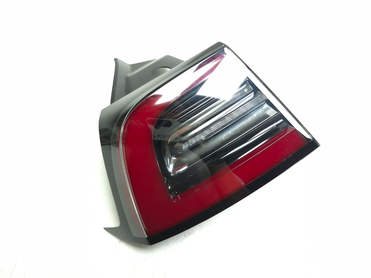 2020 Tesla Model 3 Rear Outer Led Tail Light Left & Right OEM