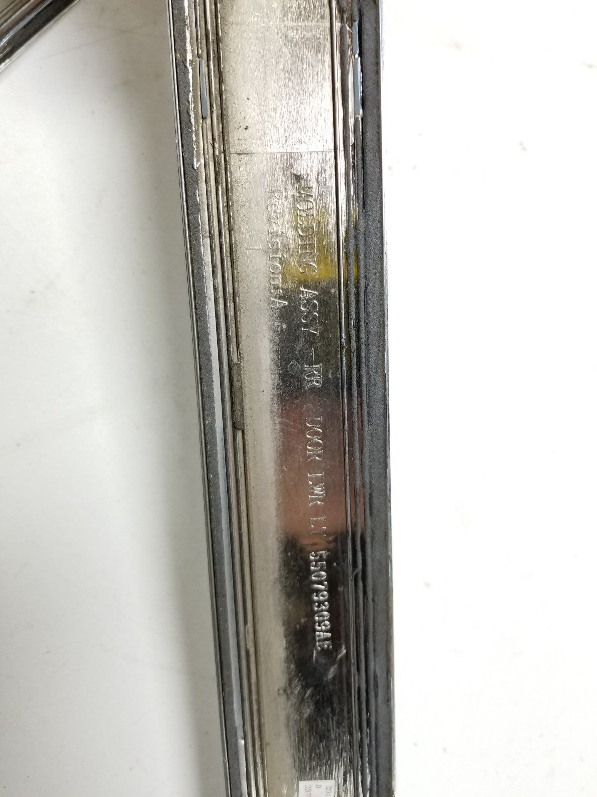 2012 Jeep Grand Cherokee Rear Door Molding Trim Left & Right OEM