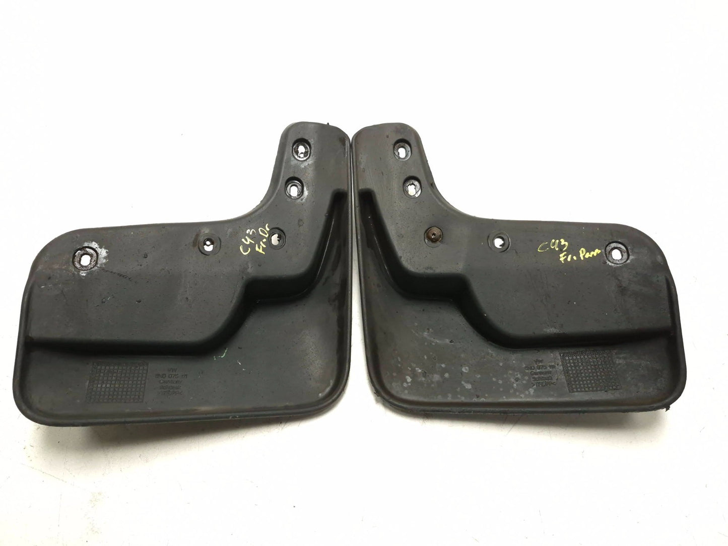 2011 Volkswagen Tiguan Front Splash Guards Left & Right OEM