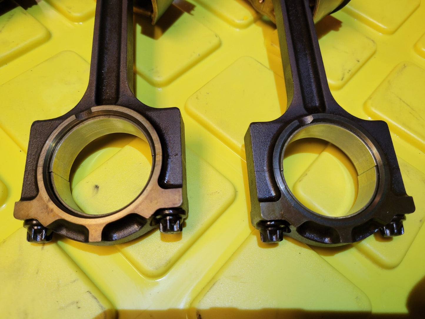 2011 Ford Transit Connect Piston W/ Connecting Rod 4pcs OEM