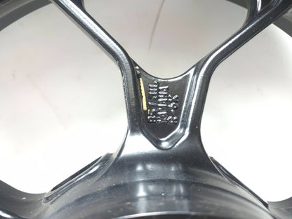 2025 Yamaha Yzf R3 Rear Wheel Rim W/ Tire Dunlop 140/70/r17 OEM