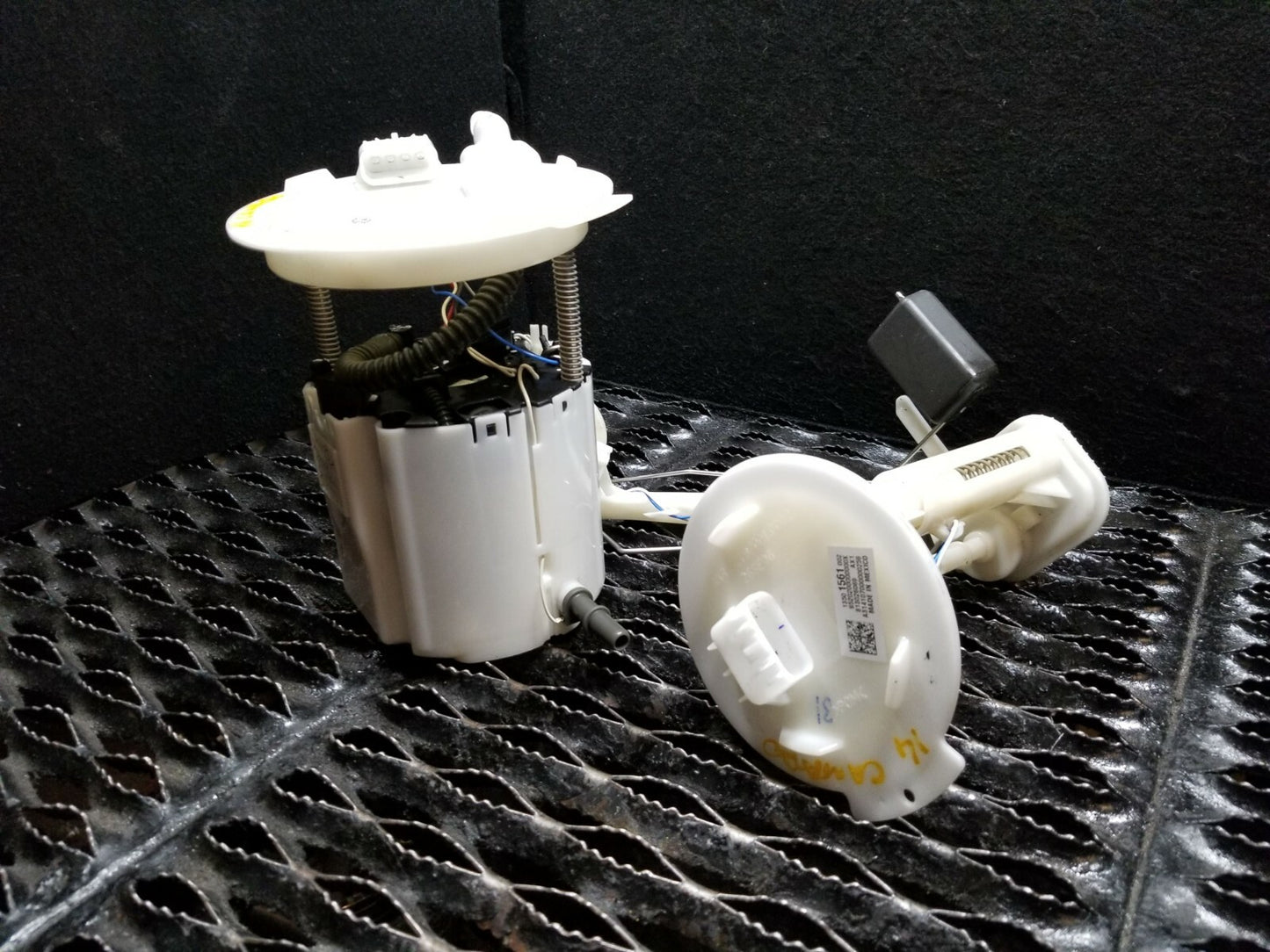2014 Chevrolet Camaro Fuel Pump & Sending OEM