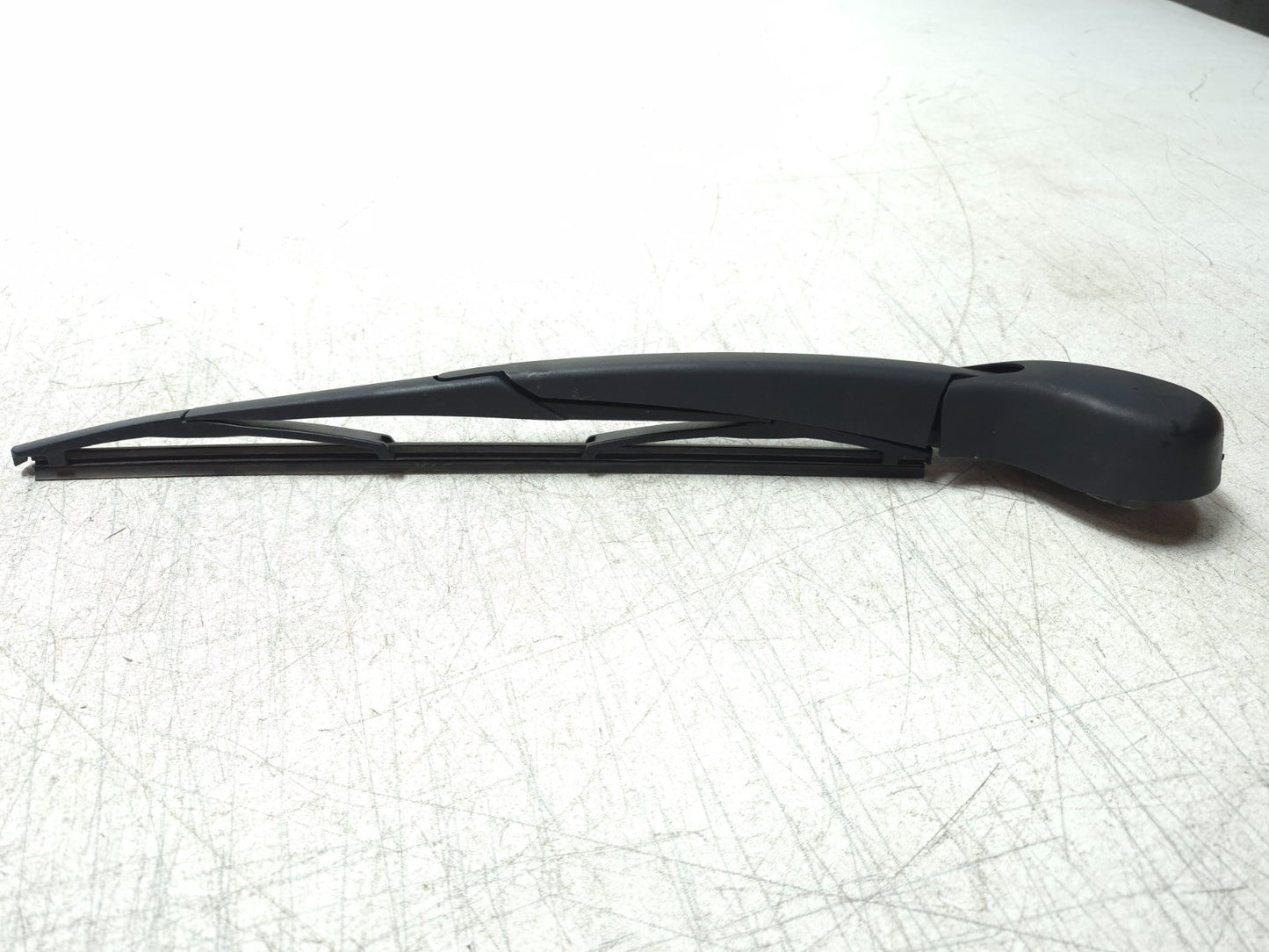 2017 Ford Focus St Hatchback Rear Trunk Lid Wiper Arm OEM
