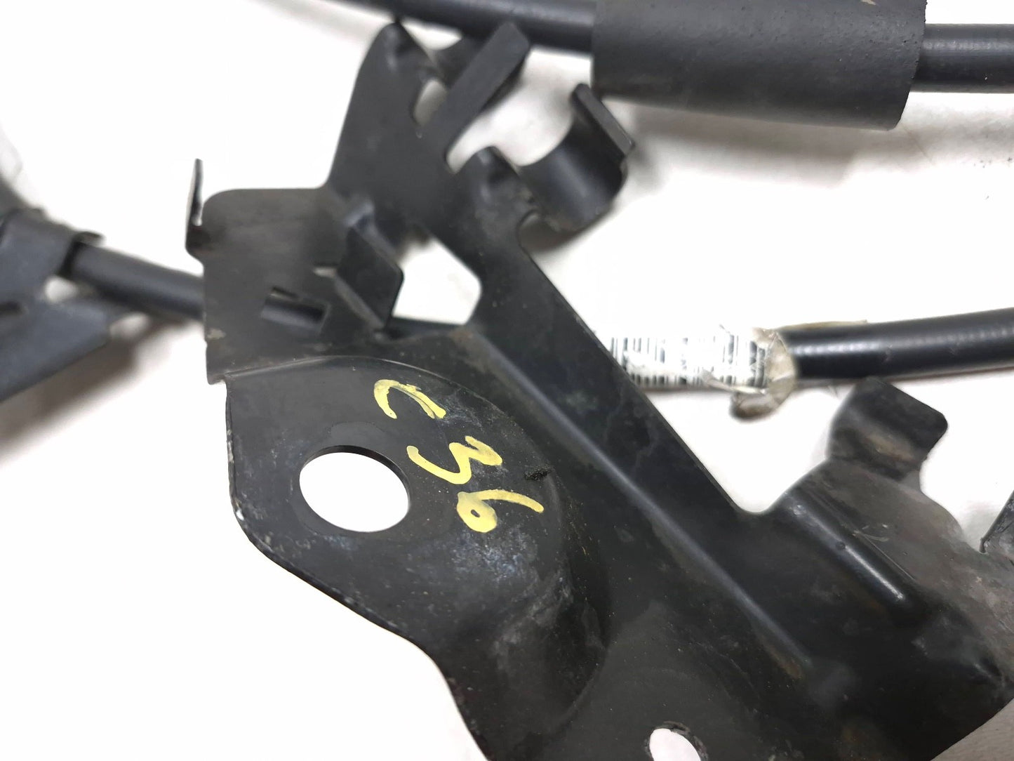 2014 Fiat 500l Emergency Parking Brake Cable 2pcs OEM