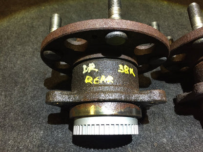 14 15 16 Kia Forte Rear Wheel Bearing & Hub 52710-3x000 2pcs OEM 38k