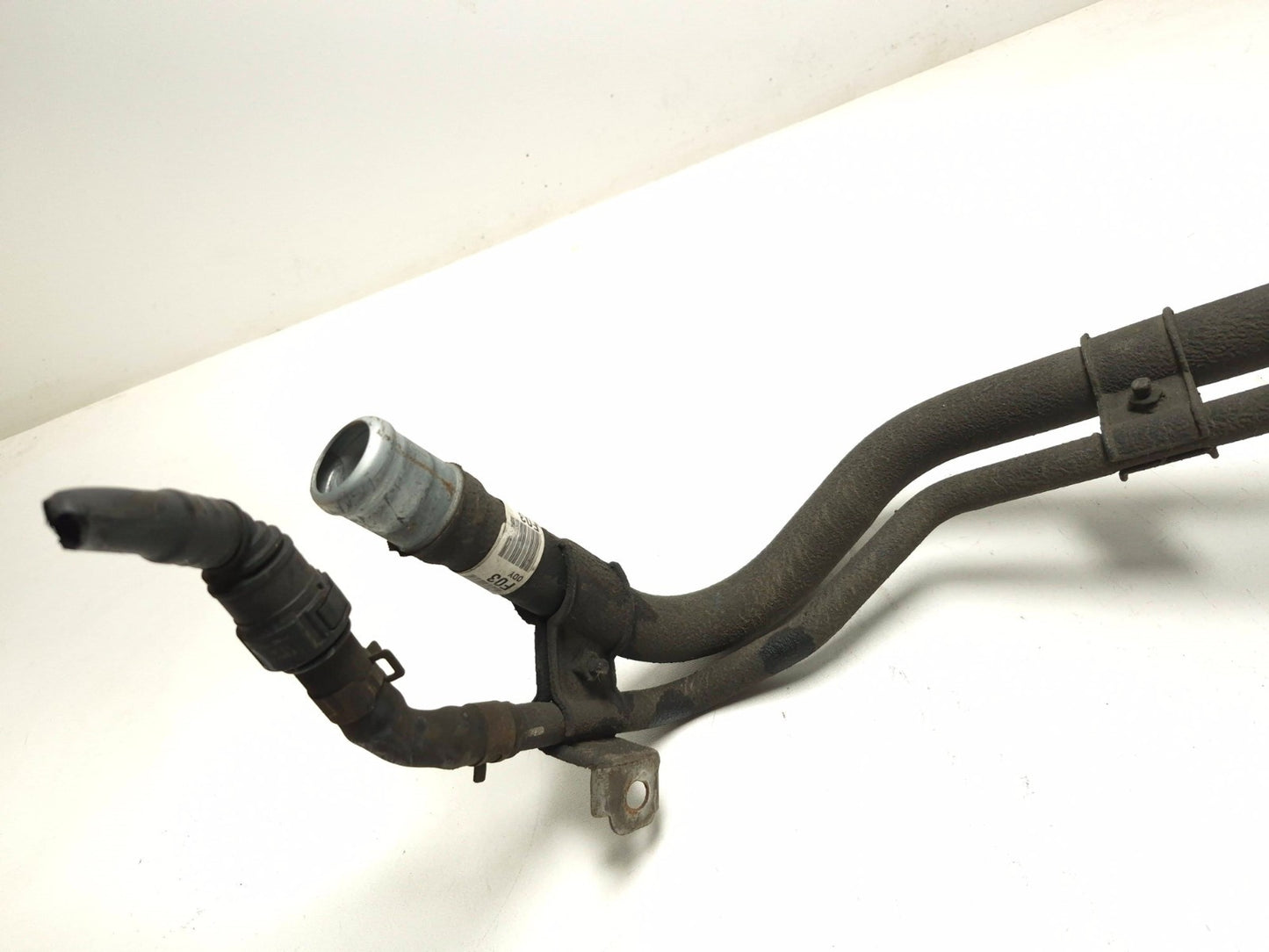 2019 Hyundai Kona Fuel Tank Filler Neck Hose Tube Pipe OEM