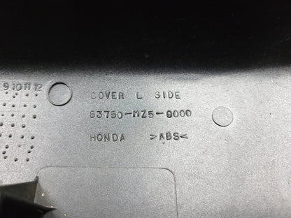 2002 Honda Magna Vf 750c Left Side Cover OEM