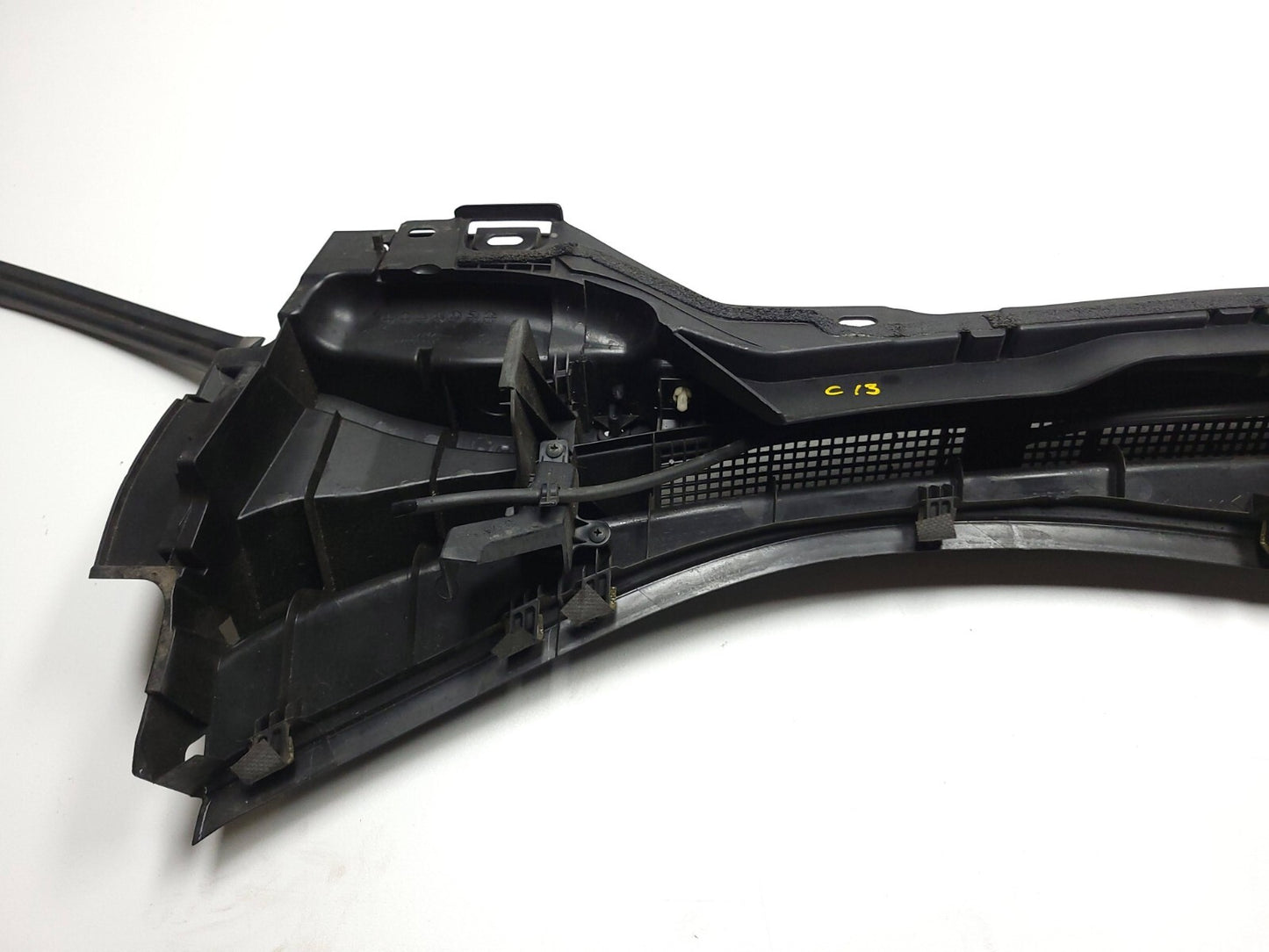 2010 - 2015 Mazda Cx-9 Front Windshield Wiper Cowl Trim OEM