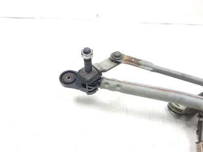 2018 Alfa Romeo Stelvio Windshield Wiper Motor W/ Linkage OEM