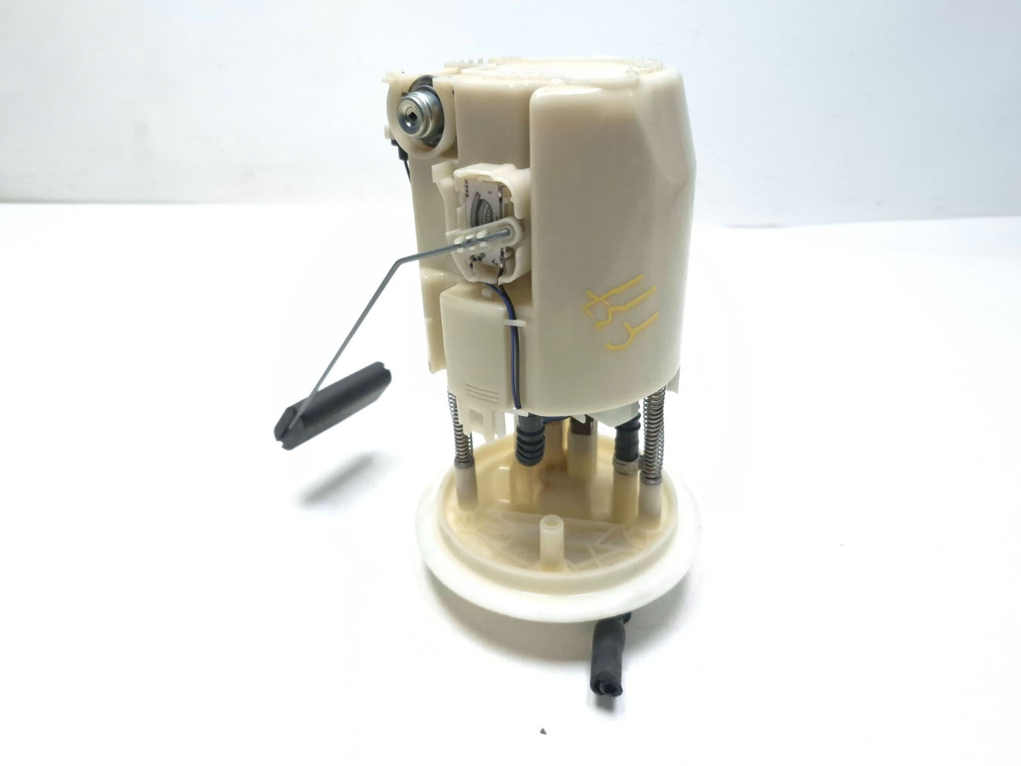 2011 Nissan Juke Fuel Pump Assembly OEM
