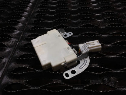 04 05 06 07 08 09 Toyota Prius Smart Key Indoor Oscillator 89992-47030  Oem.