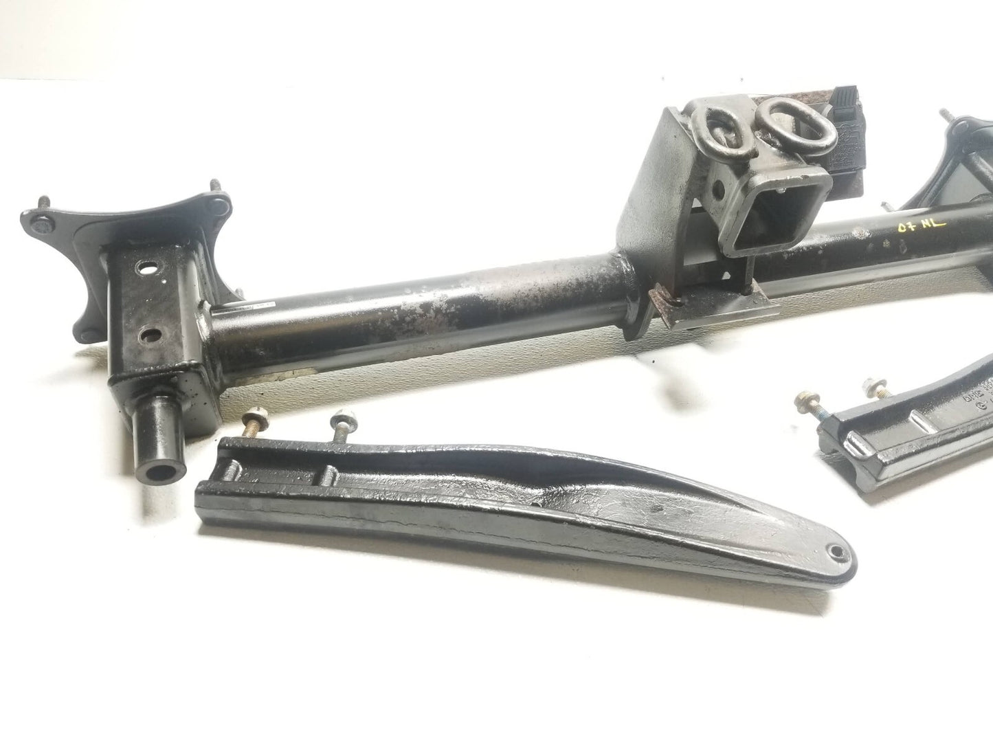 2007 Mercedes W164 Ml Ml500 Trailer Tow Hitch OEM
