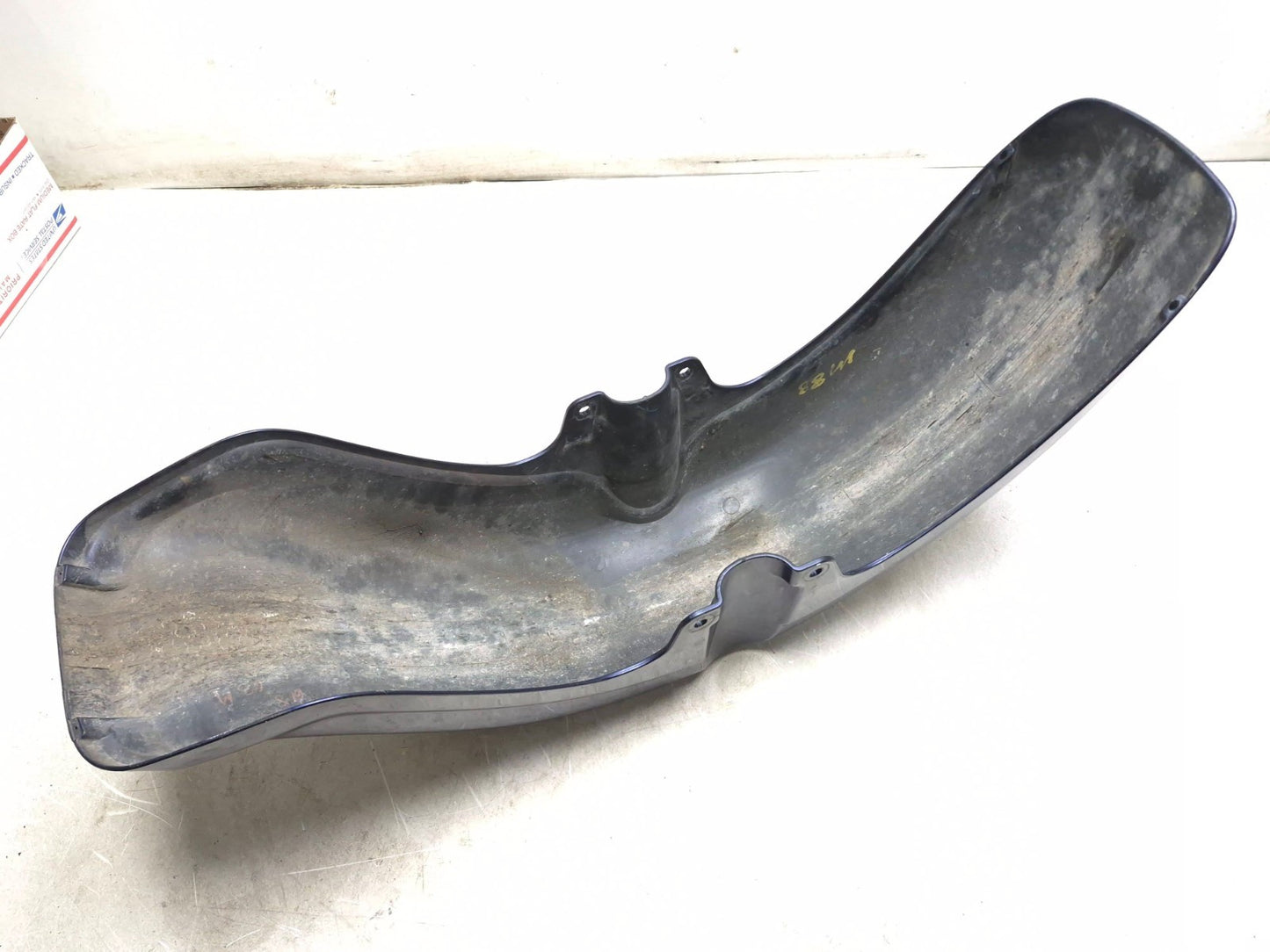 2005 Suzuki Boulevard С50 Front Fender OEM