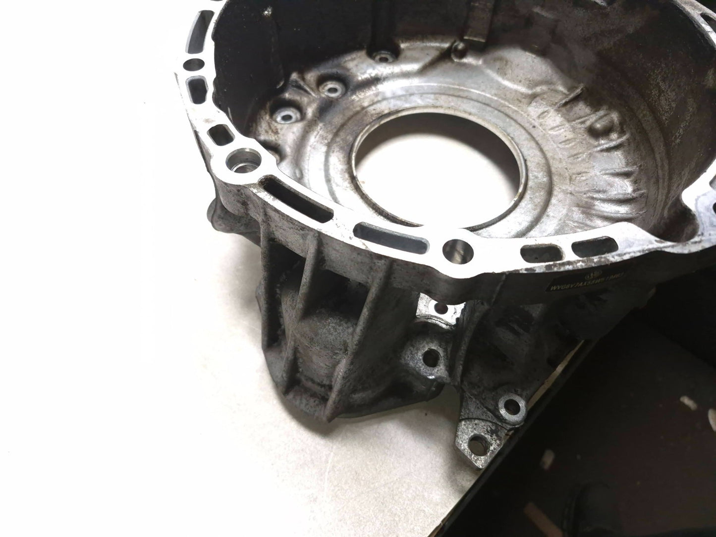 2011 Volkswagen Tiguan Automatic Transmission Bell Housing 09m321107c Oem✅