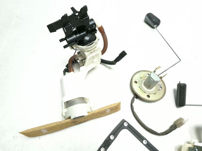 2008 Harley-davidson Dyna Fat Bob Fxdf Fuel Pump Set OEM