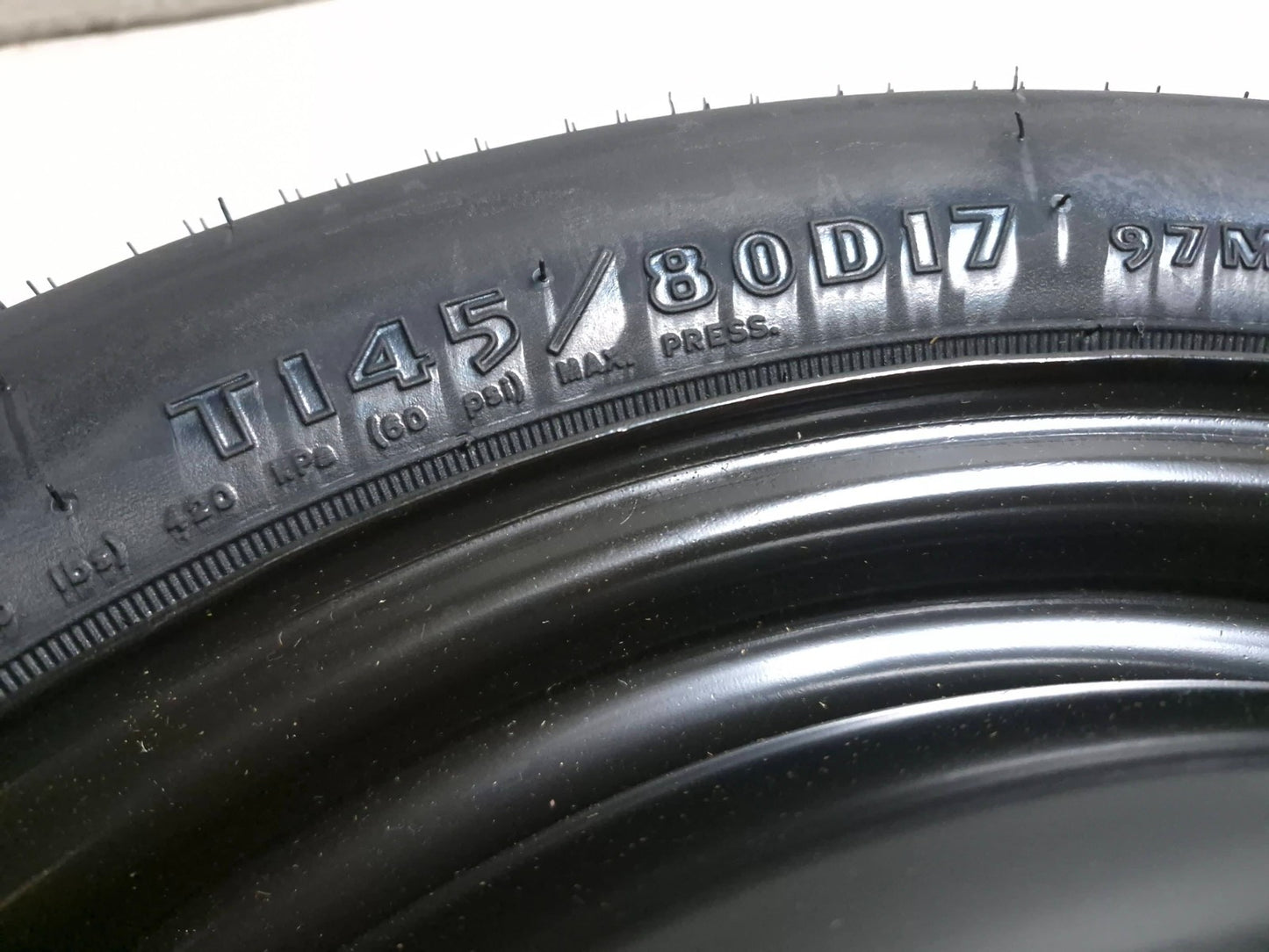 2010 Nissan Maxima Sv Spare Tire Wheel OEM