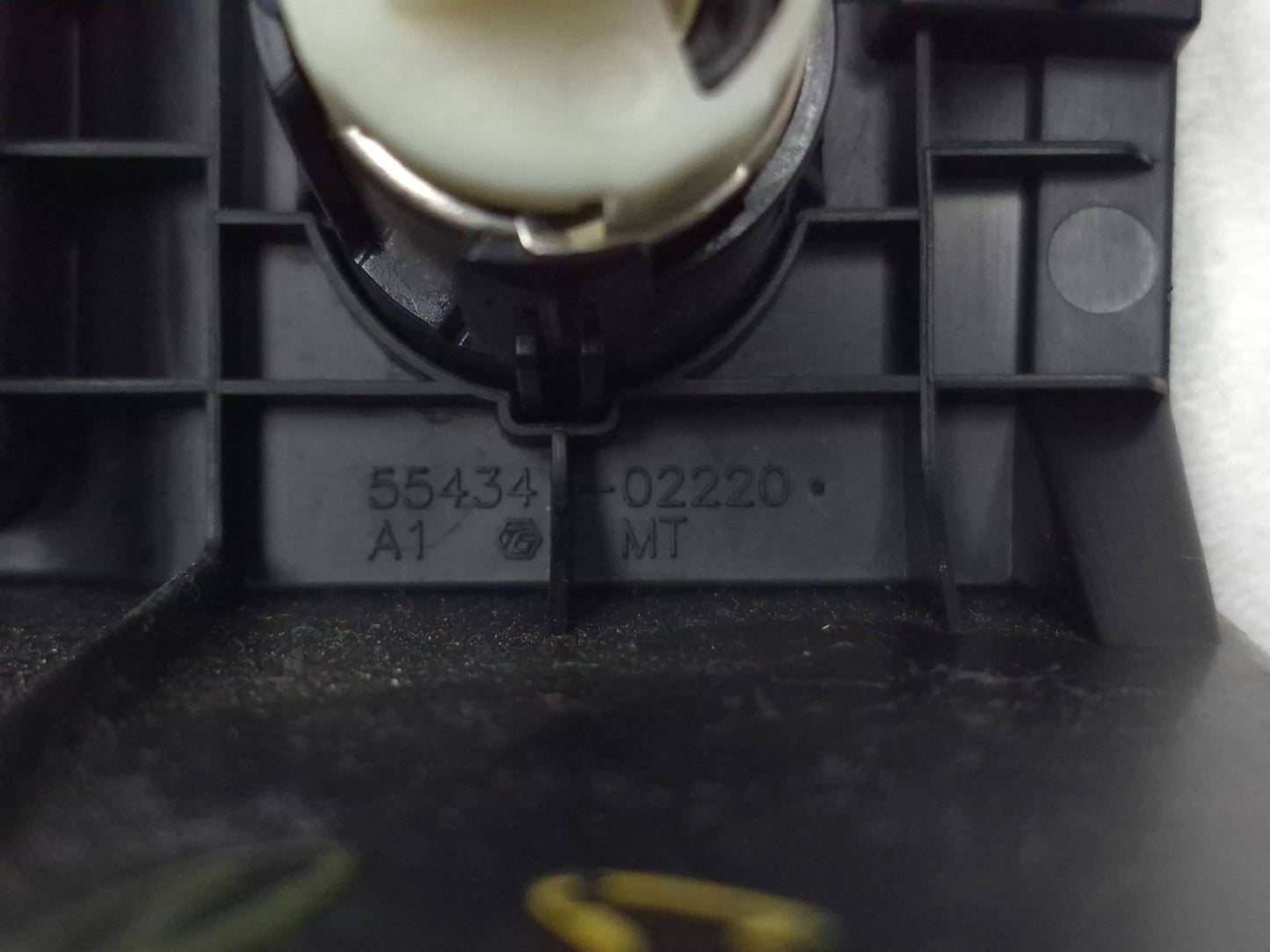 2018 Toyota Corolla Power Port W/ Usb OEM