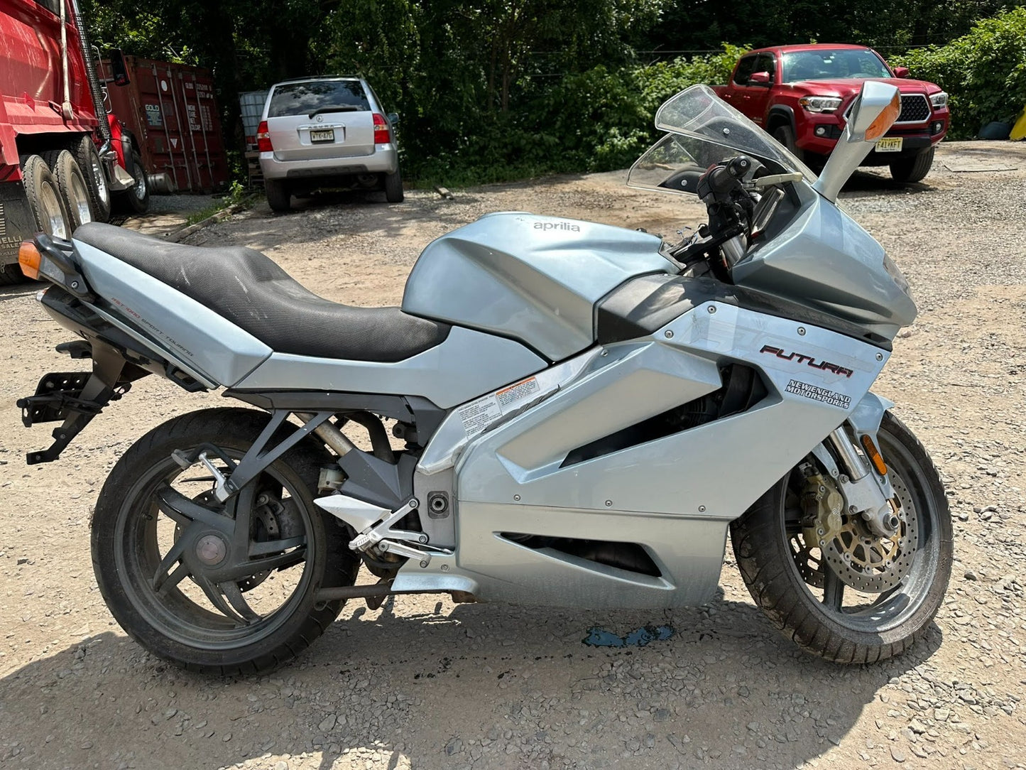 2002 Aprilia Rst 1000 Futura Horn OEM