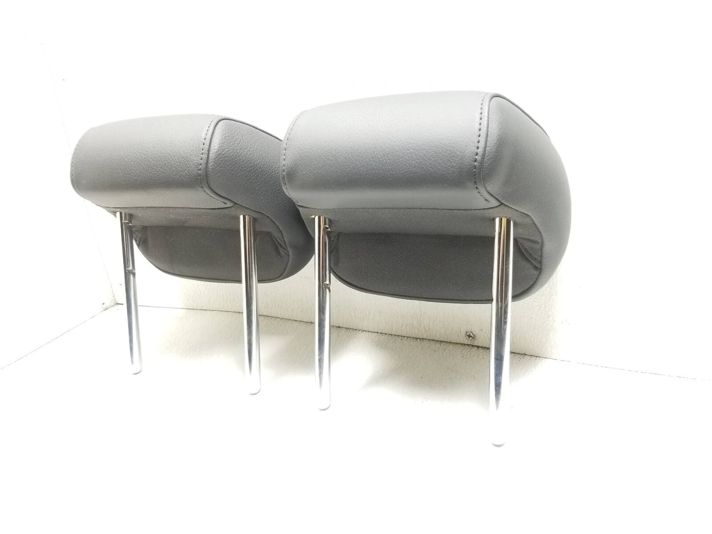 2012 Audi A7 Rear Seat Headrest Pair Left Right Gray Leather OEM
