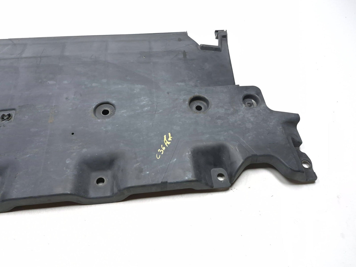 2014 Fiat 500l Lower Engine Under Cover Guard Splash OEM