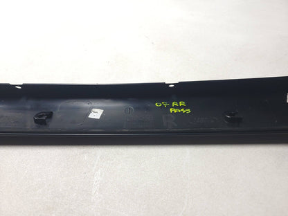 2007 Range Rover A Pillar Exterior Windshield Molding Passenger Side Right OEM