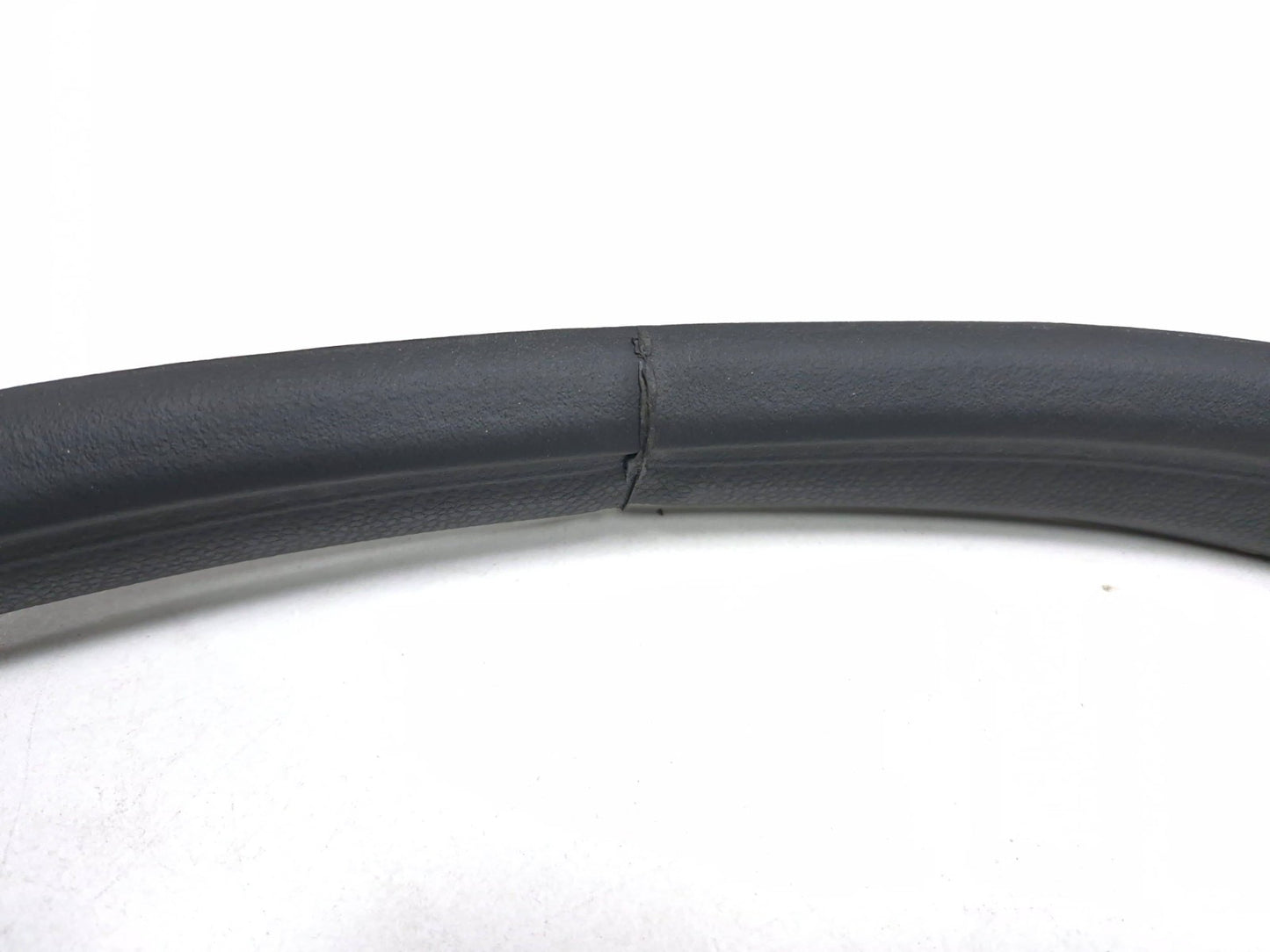 2019 Ford Ecosport Door Weatherstrip Front Passenger Side Right OEM