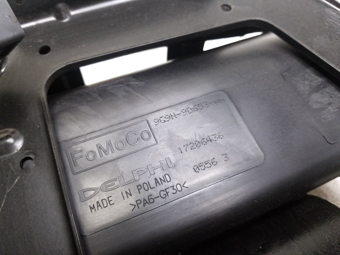 2017 Jaguar Xe Fuel Vapor Charcoal Canister OEM Gx73-9c242-ac