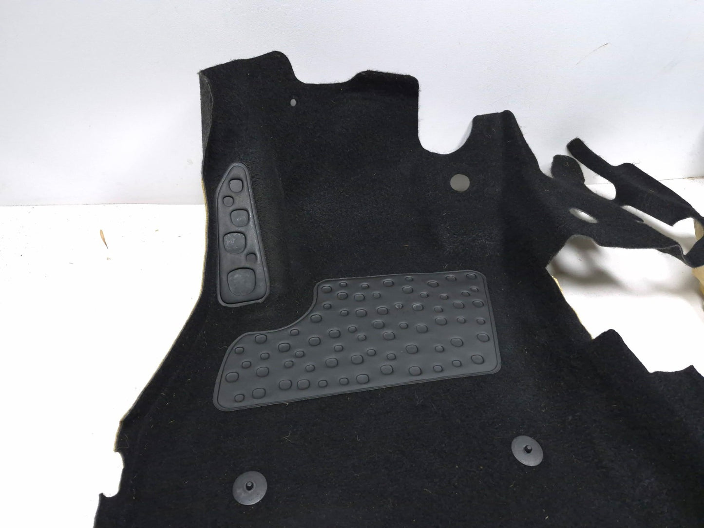 2014 Fiat 500l Trekking Interior Floor Carpet Rear & Front Side Pair OEM