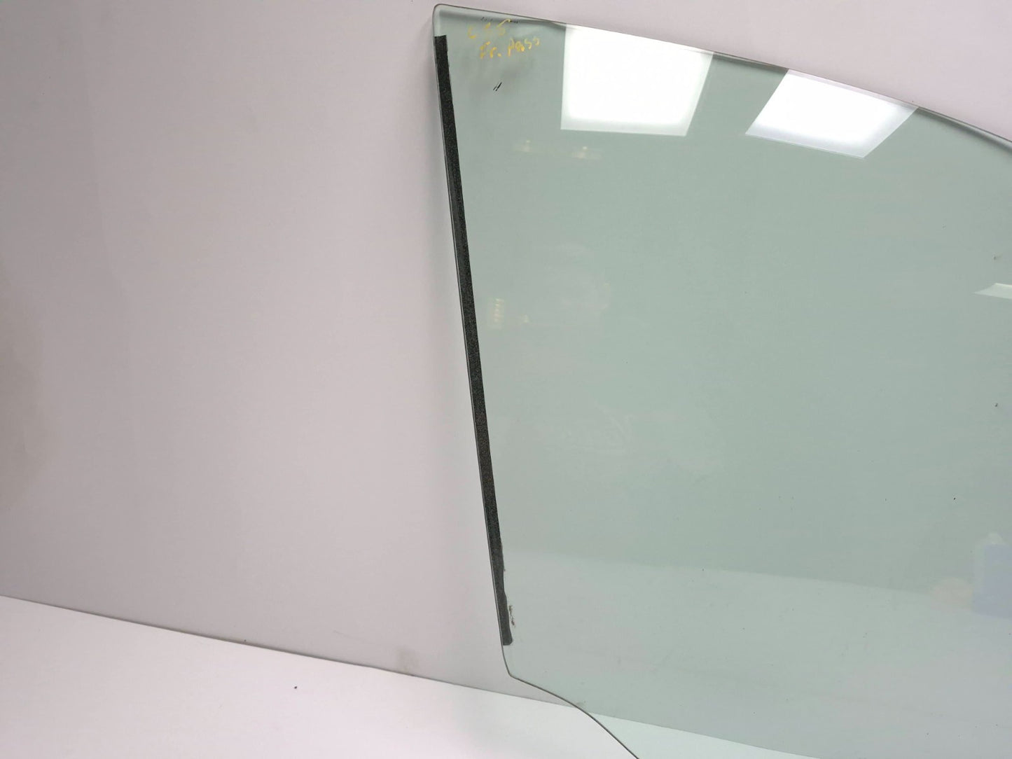 2020 Infiniti Q50 Door Window Glass Front Right Passenger Side OEM