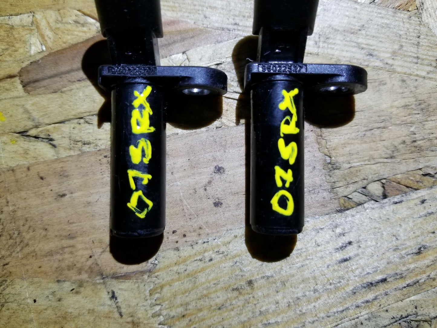 2004 - 2009 Cadillac SRX A/t Transmission Speed Sensor 2pcs OEM